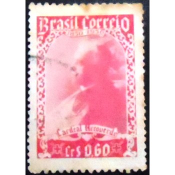 Imagem similar à do selo postal do Brasil de 1950 Cardeal Arcoverde U
