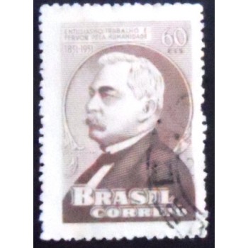 Imagem similar à do selo postal de 1951 Silvio Romero U