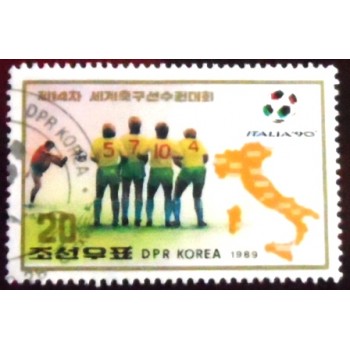 Selo postal da Coréia do Norte de 1989 Free kick