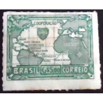 Imagem do selo postal do Brasil de 1945 Cooperação N