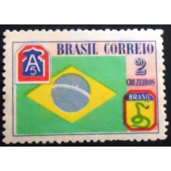 Selo postal do Brasil de 1945 Bandeira Brasileira M