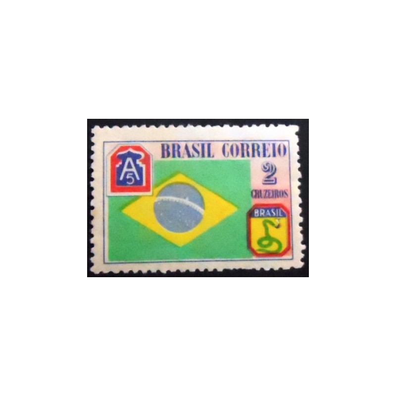 Selo postal do Brasil de 1945 Bandeira Brasileira M