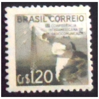 Imagem do selo postal do Brasil de 1945 Radiocomunicações M