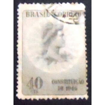 Imagem similar à do selo postal do Brasil de 1946 Promulgação da Constituição de 1946 U