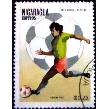 Selo postal da Nicarágua de 1982 Varios football players MCC