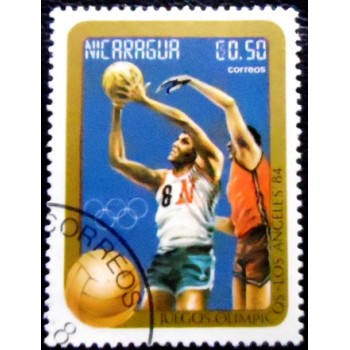 Selo postal da Nicarágua de 1984 Basketball