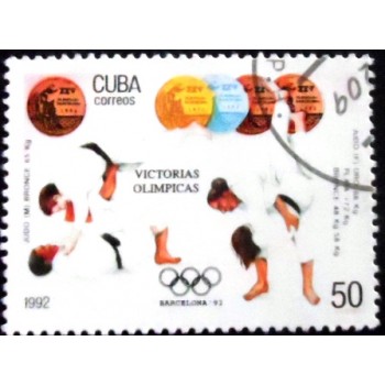 Imagem do selo postal de Cuba de 1992 Men's judo and women's judo