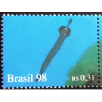 Imagem do selo postal do Brasil de 1998 Coral M