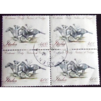 Imagem da quadra de selos postais da Itália de 1984 Galloping race