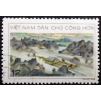 Imagem do selo postal do Vietnam de 1969 Log Raft Running Rapids