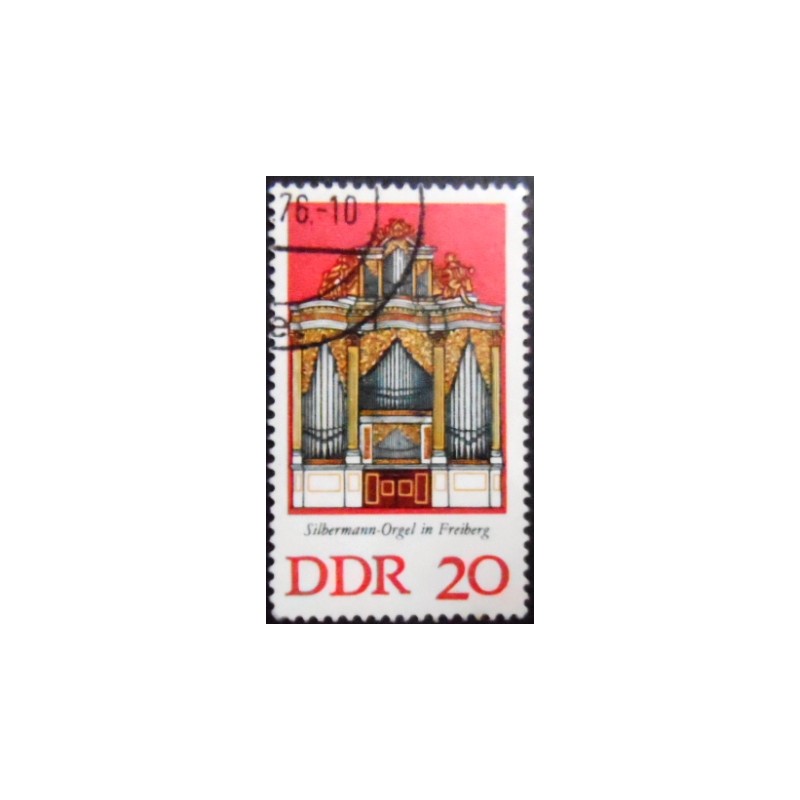 Imagem do selo postal da Alemanha Oriental de 1976 Cathedral Freiberg