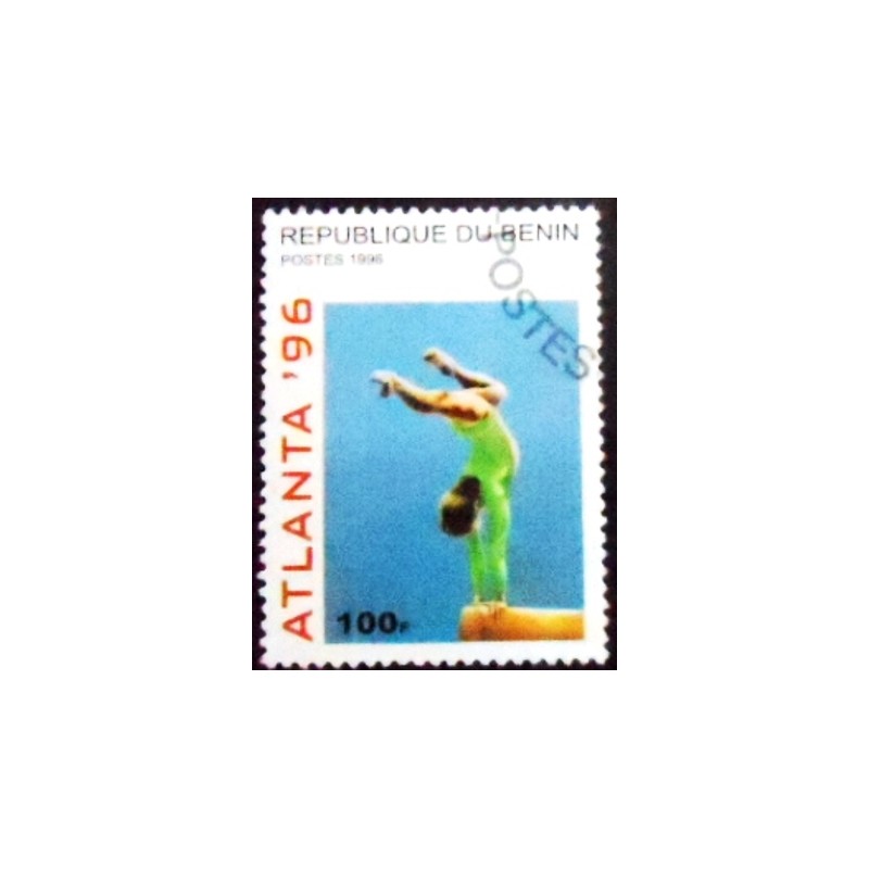 Imagem do selo postal de Benin de 1996 Gymnastic