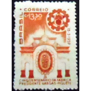 Imagem do selo postal do Brasil de 1959 Fábrica Getúlio Vargas M