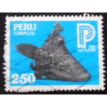 Imagem do selo postal do Peru de 1983 Horseman´s Ornamental Silver shoe