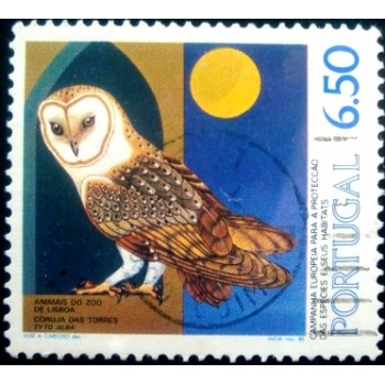 Imagem similar à do selo postal de Portugal de 1980 Western Barn Owl