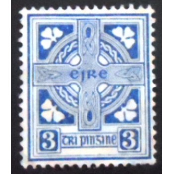 Imagem do selo postal da Irlanda de 1940 Celtic Cross N