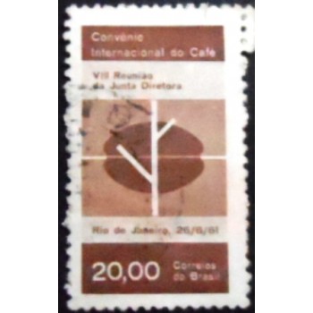 Imagem similar à do selo postal do Brasil de 1981 Convênio Internacional do Café N