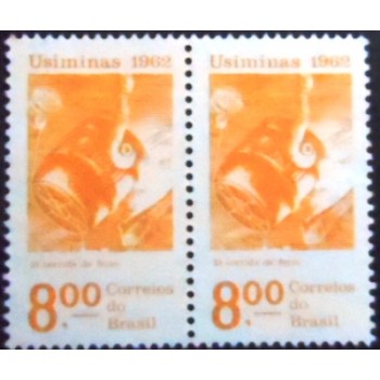 Par de selos postais do Brasil de 1962 USIMINAS N