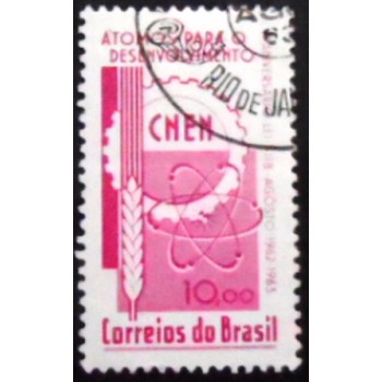 Selo postal do Brasil de 1963 Átomos para o Desenvolvimento MCC