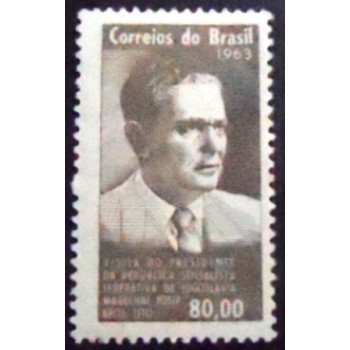 Selo postal do Brasil de 1963 Marechal Tito M